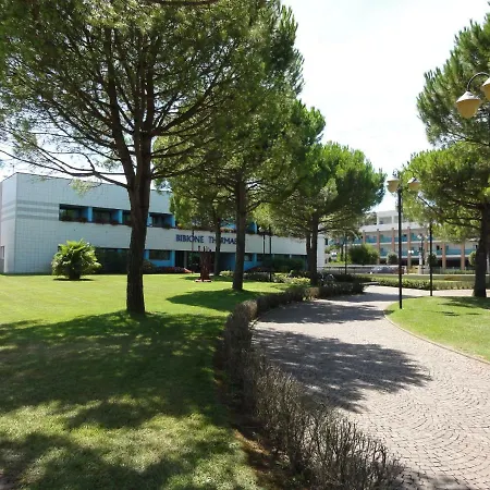 Villaggio Michelangelo Daire *